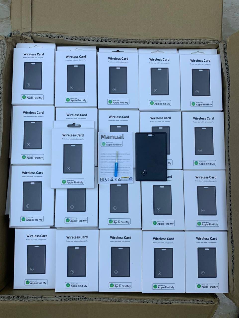 Wireless Smart Wallet Card – Apple Find My Compatible | Ultra Slim Anti-Lost Tracker